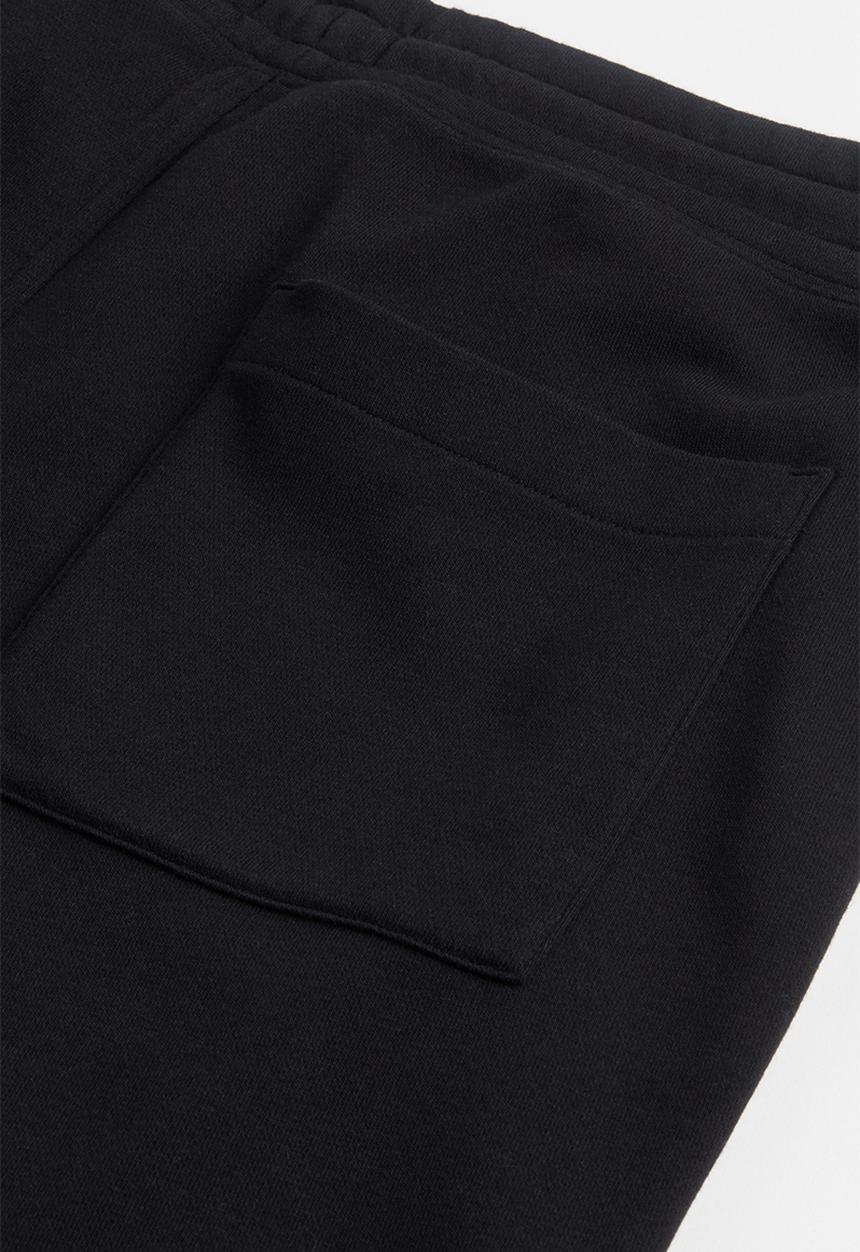 H&M - Regular fit printed sweatshorts - black nirvana