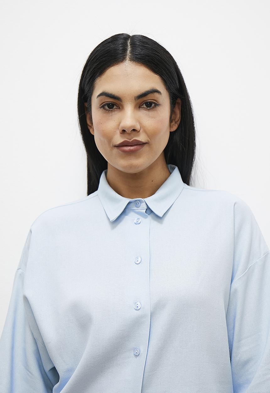 edit - Linen blend button down set - dream blue