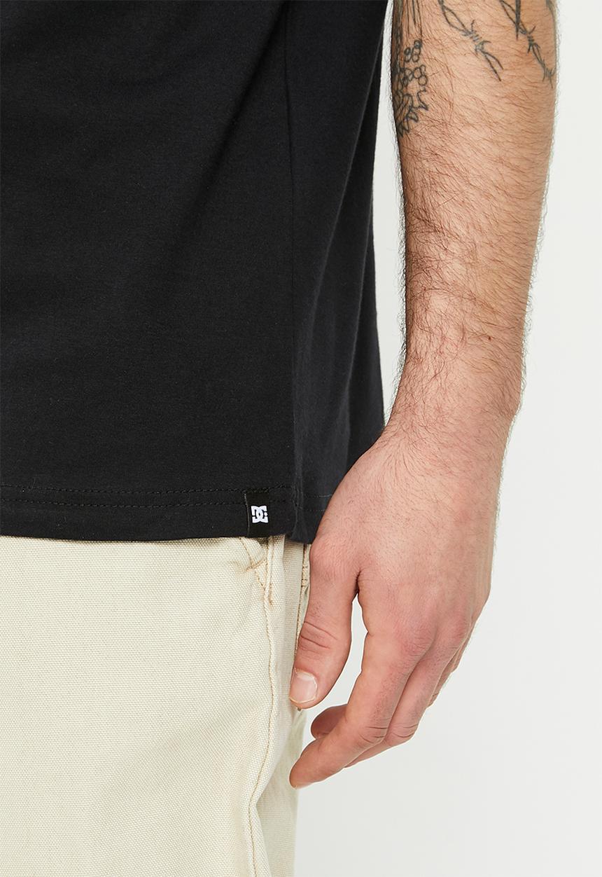 DC - Rugby crest short sleeve - black