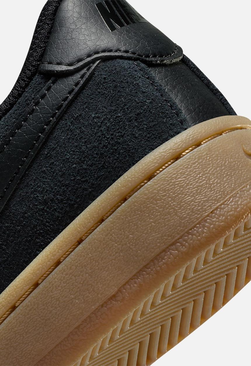 Nike - Womens nike court royale 2 suede - black