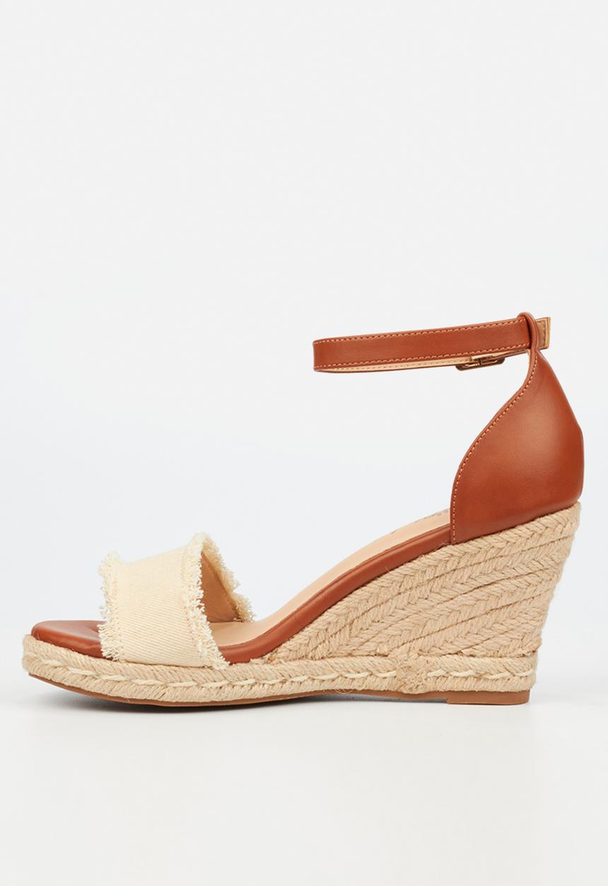 Miss Black - Jojo 10 wedge heel - neutral