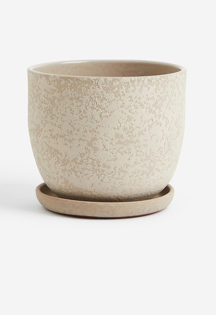 H&M - Terracotta plant pot & saucer - white