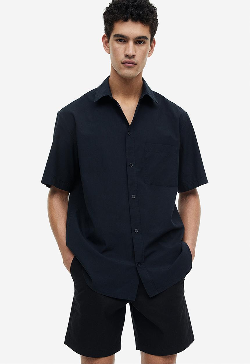 H&M - Regular fit short sleeved shirt - black