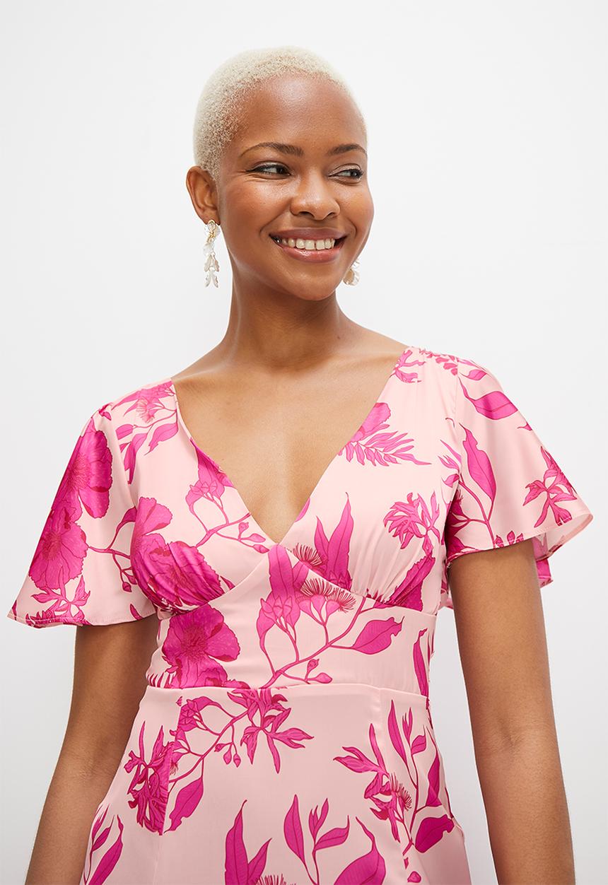 MILLA - Flutter sleeve empire dress - pink