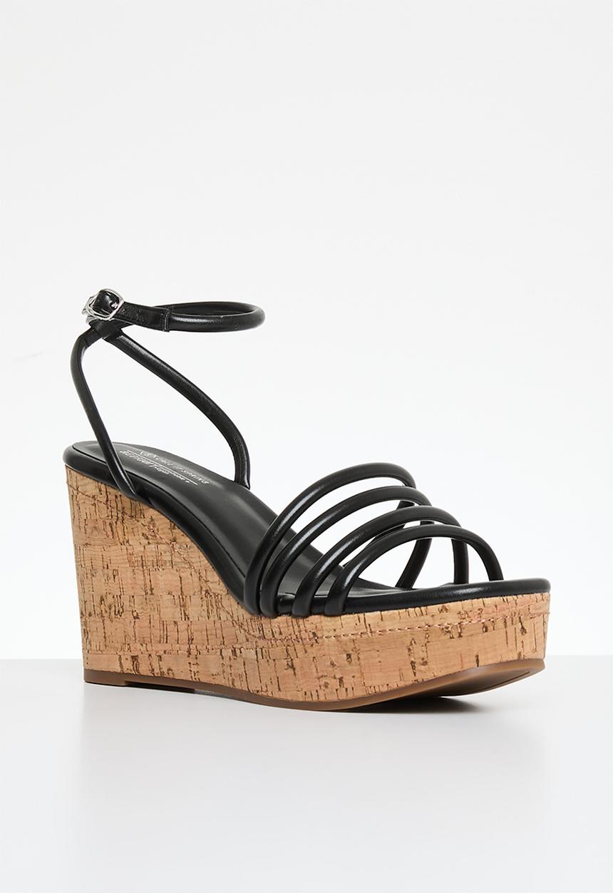 Call It Spring - Leema wedge heel - black