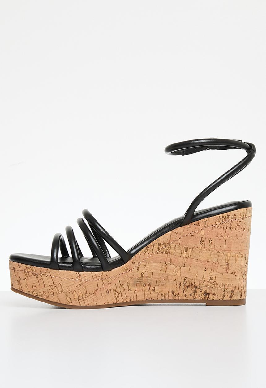 Call It Spring - Leema wedge heel - black