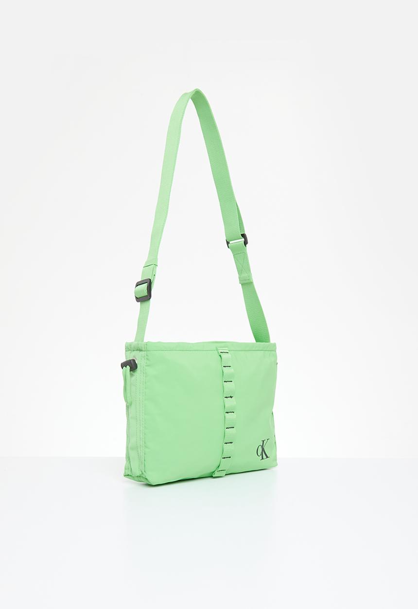 Calvin Klein - Cinched crossbody24 - neptunes wave