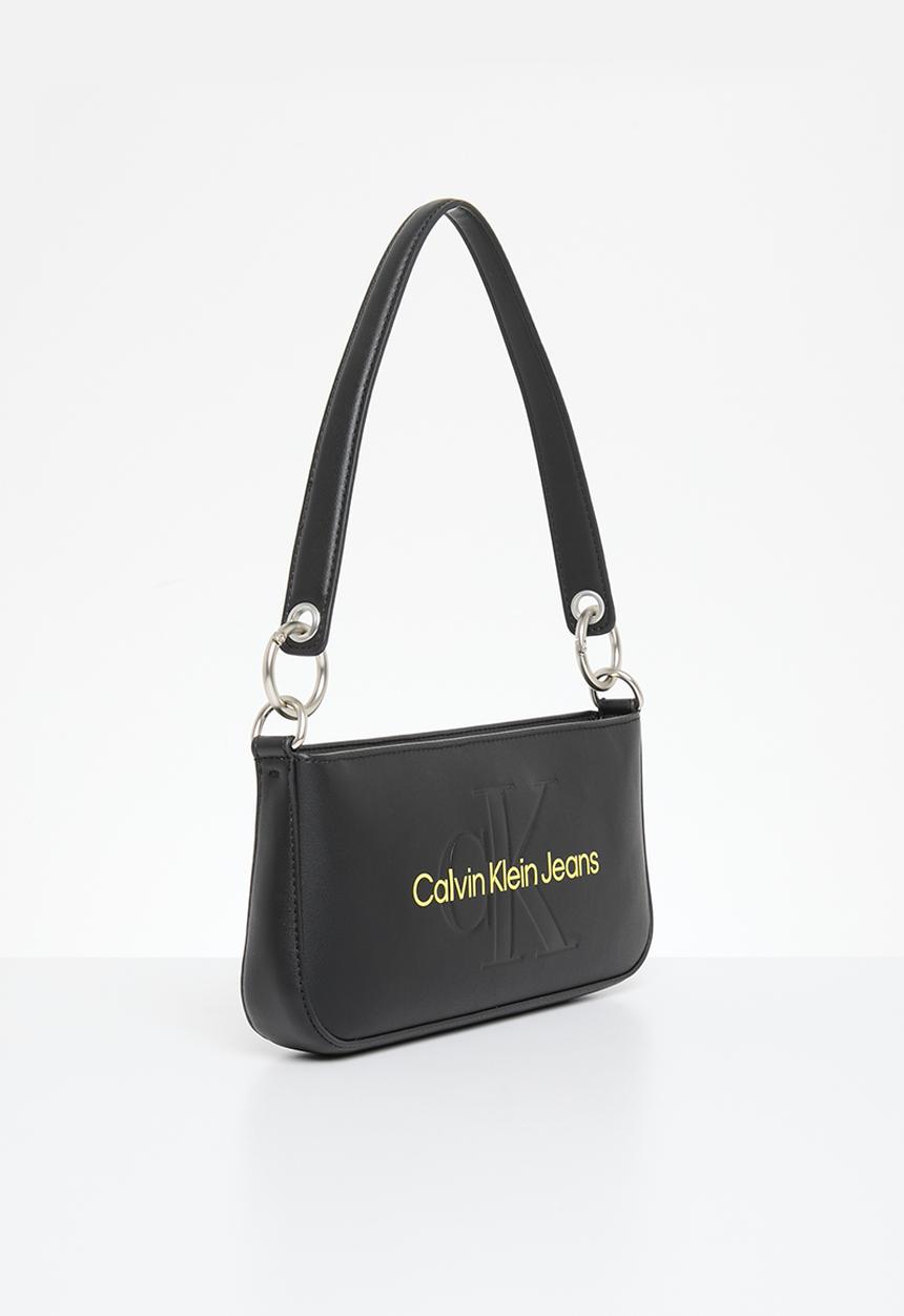 Calvin Klein - Sculpted shoulder pouch25 mono - fashion black