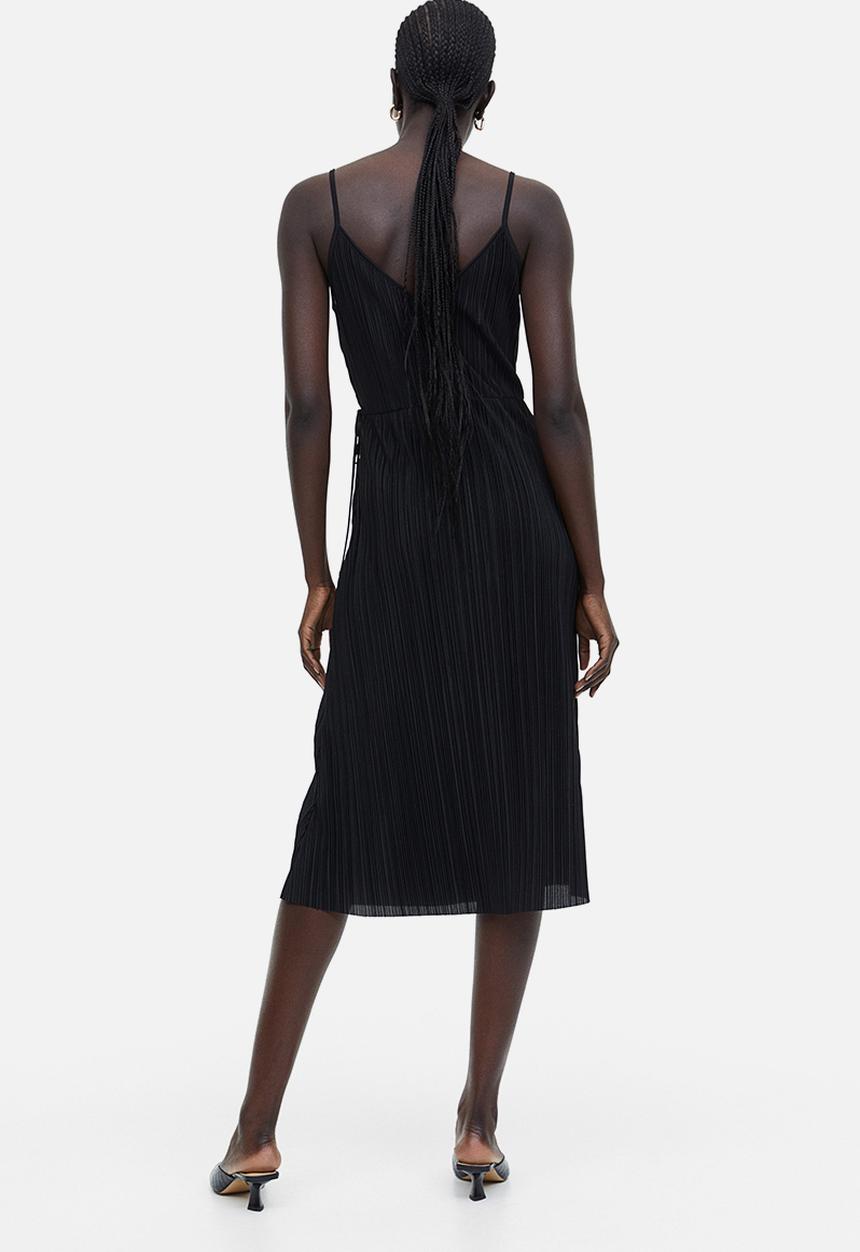H&M - Pleated wrapover dress - black