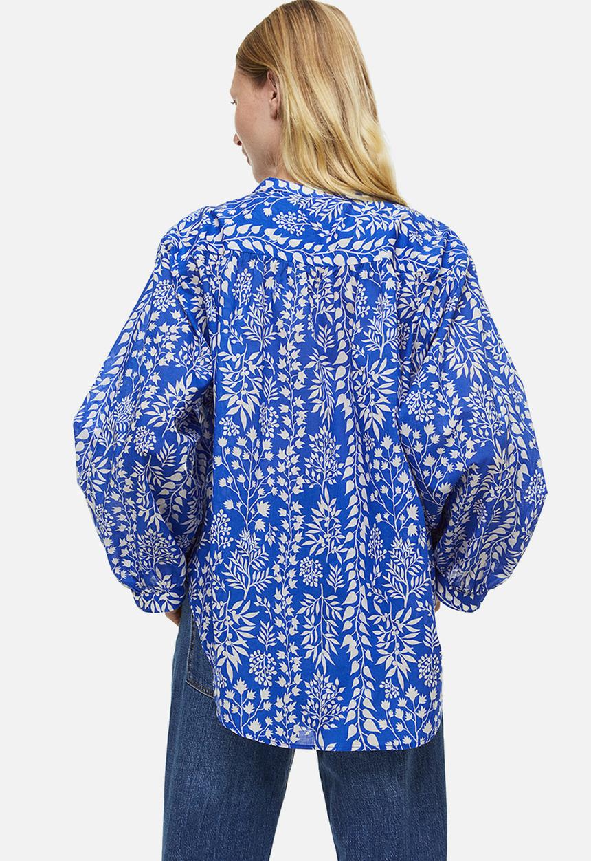 H&M - Voluminous balloon-sleeved blouse - blue floral