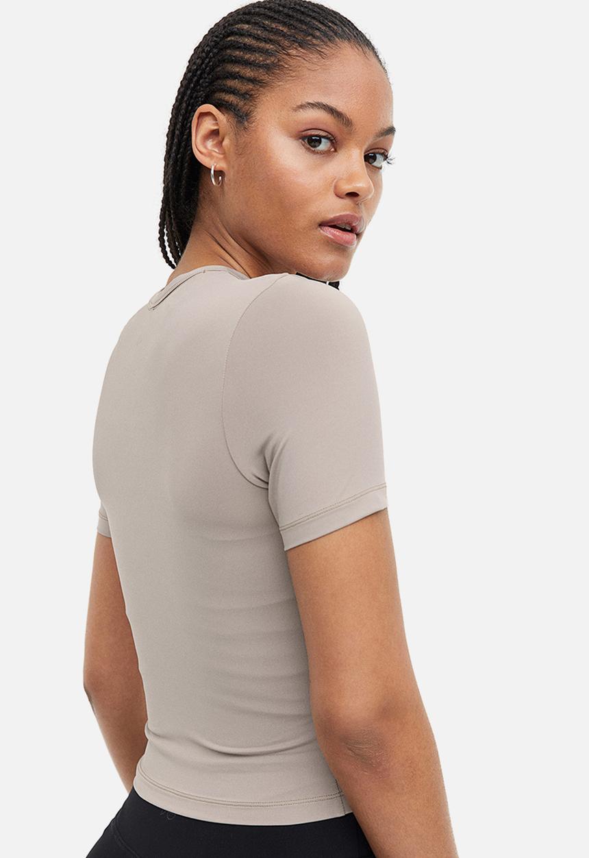 H&M - Drymove™ cropped sports top - light greige