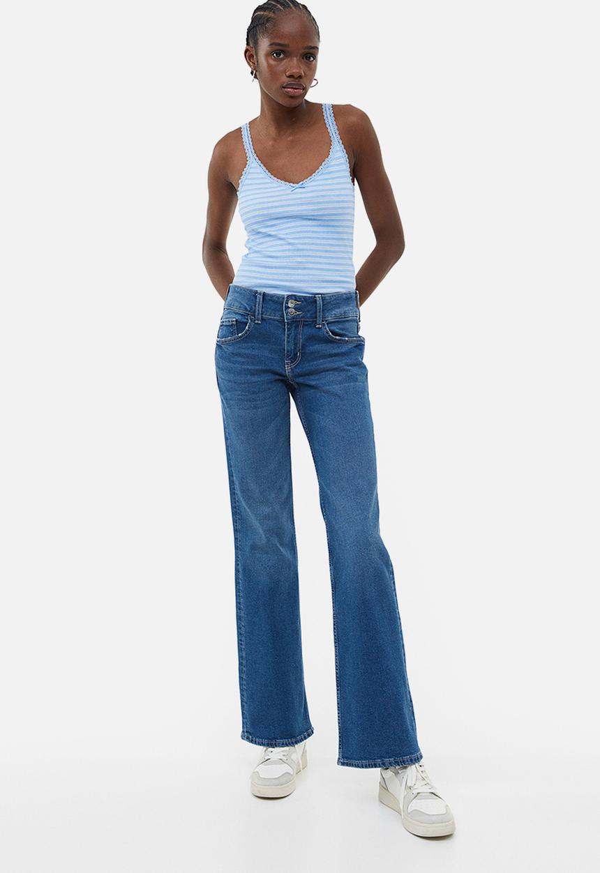 H&M - Lace-trimmed ribbed vest top - light blue striped 