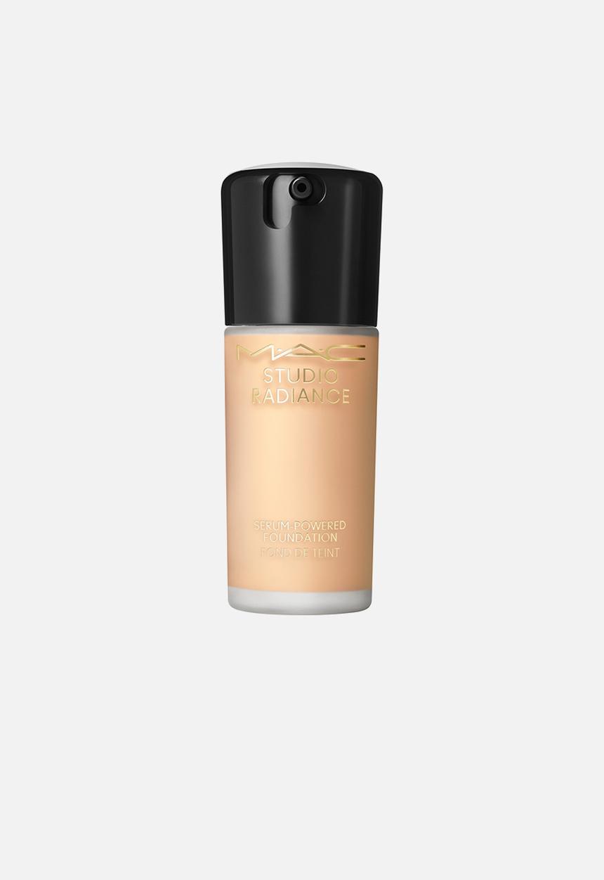 MAC - Studio Radiance Serum Powered Foundation 30ml - NC18