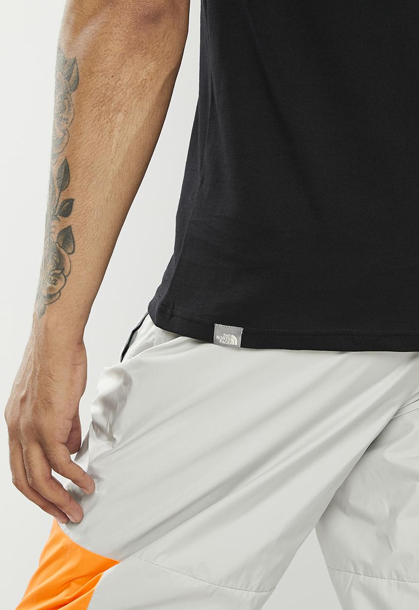 The North Face - M short sleeve graphic tee - black