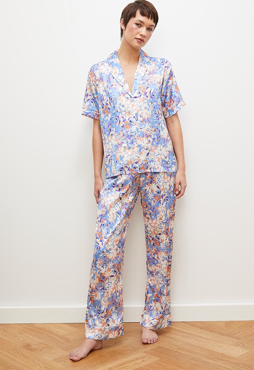 edit - Short sleeve satin button down set - blues watercolour floral