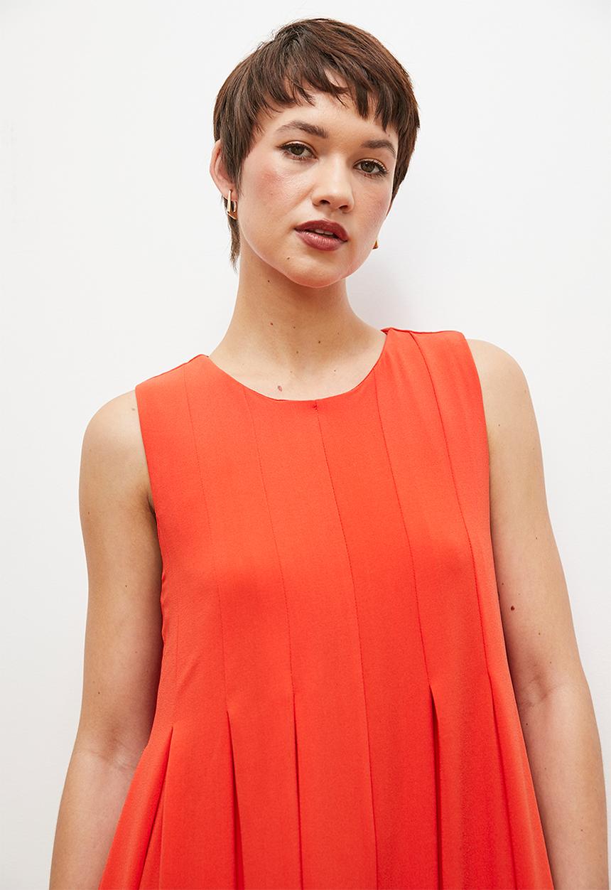 edit - Wide leg pleated jumpsuit - red