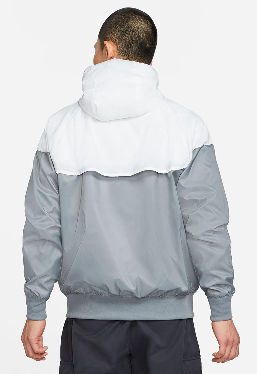 Nike - NSW  Windrunner hooded jacket.- smoke grey/white/black 