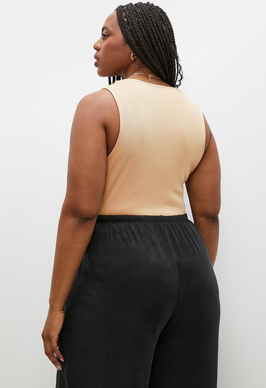 Superbalist - V neck vest - beige