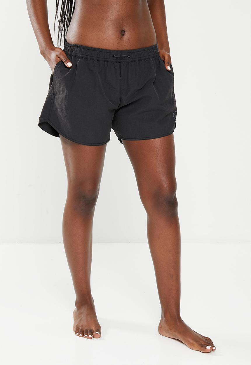 Lizzy - Paityn 23 elasticated boardshorts - black