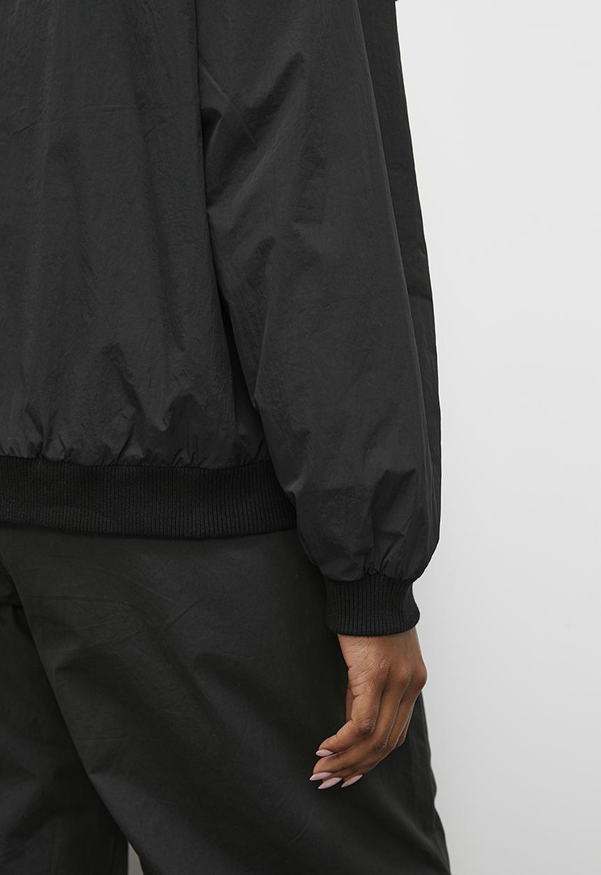 Blake - Cropped utility jacket - black