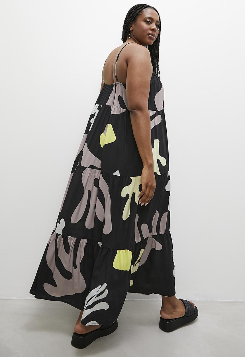 Superbalist - Tiered trapeze maxi dress - abstract seaweed 