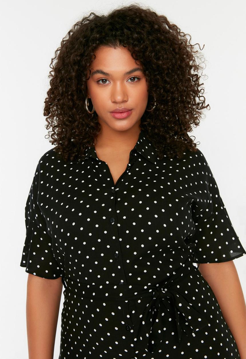 Trendyol - Plus polka dot maxi dress - black