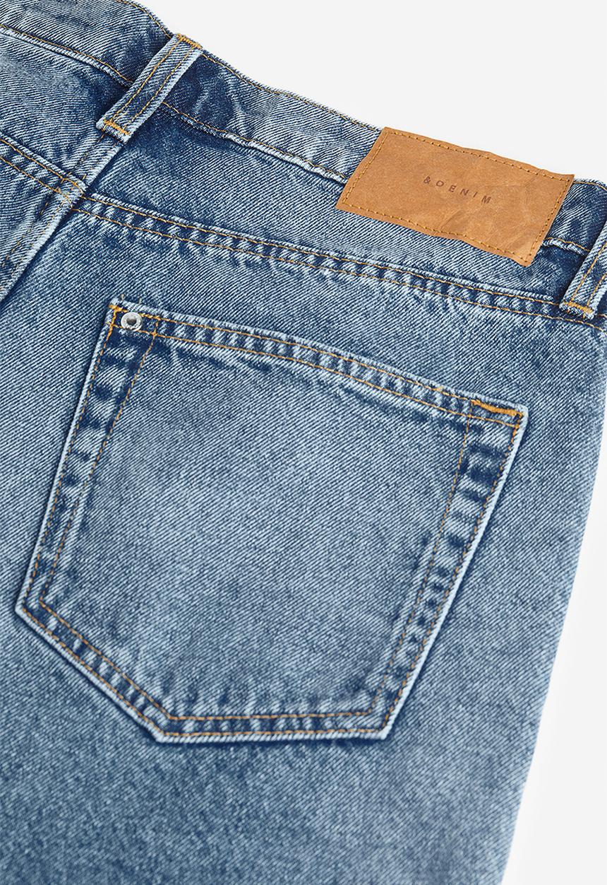 H&M - Low-waisted bermuda shorts -  denim blue