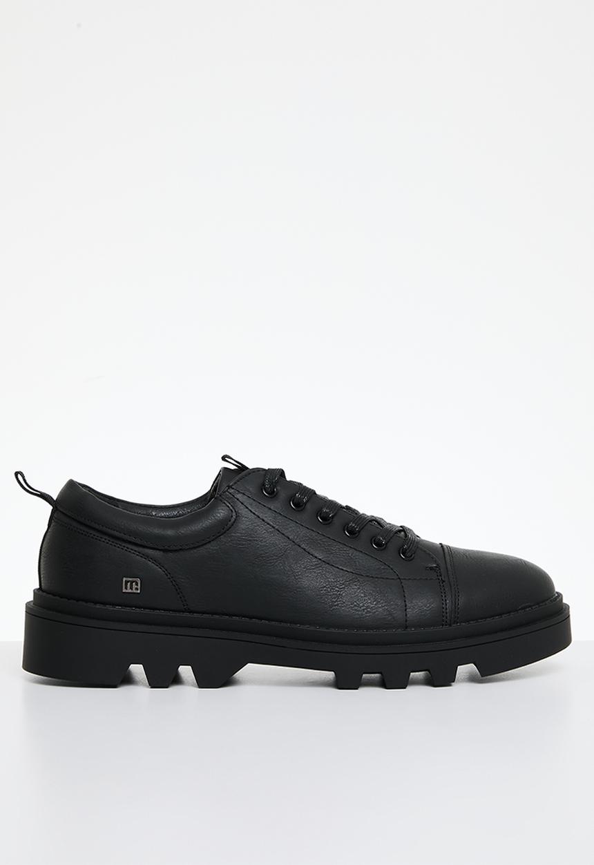 MAZERATA - Vinchey 32 nubuck - black