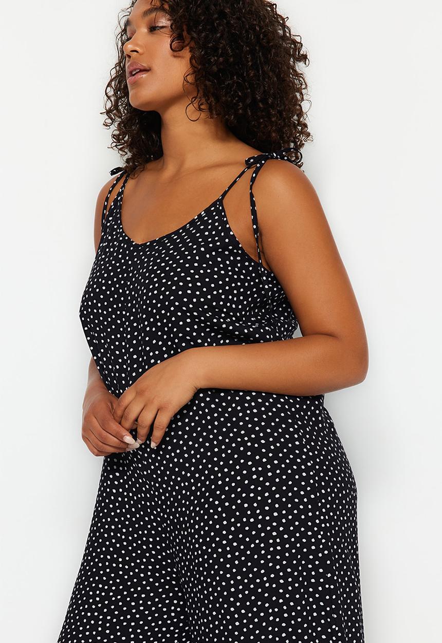 Trendyol - Plus polka dot maxi jumpsuit - black