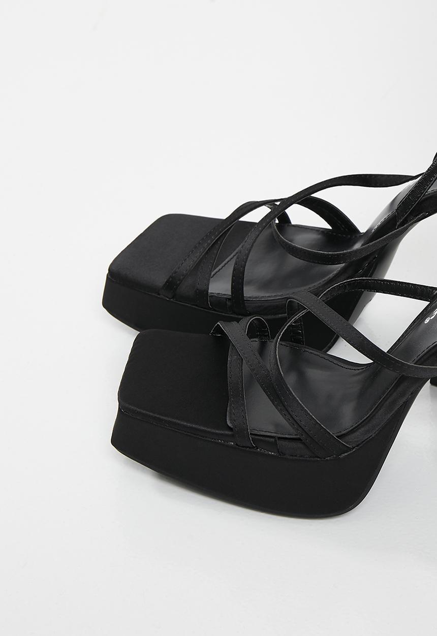 Public Desire - Fate platform heel - black 