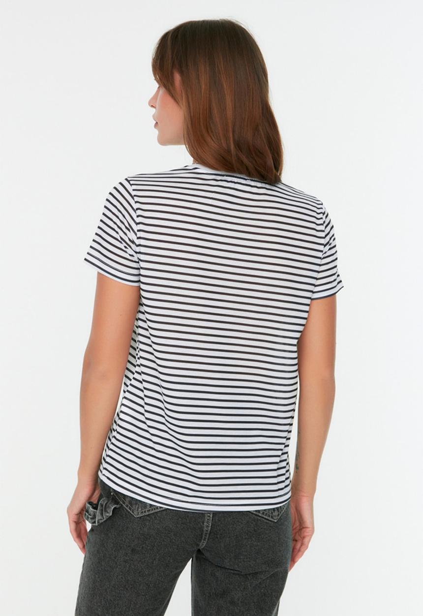 Trendyol - Regular stripe tee - black & white 