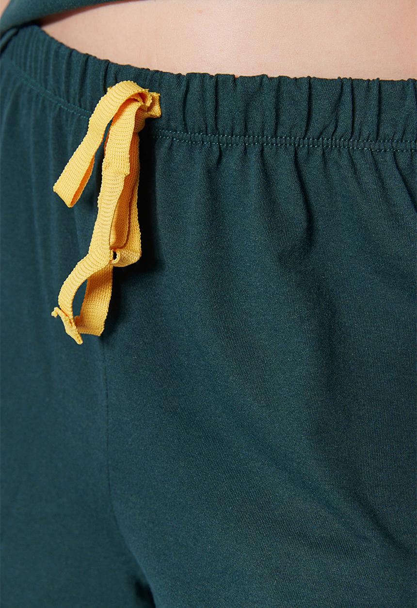 Trendyol - Short slogan pajama set - dark green