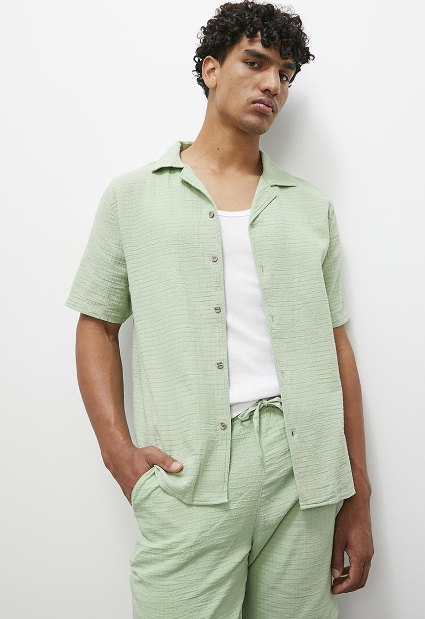 STYLE REPUBLIC - Cheese cloth short sleeve shirt - sage