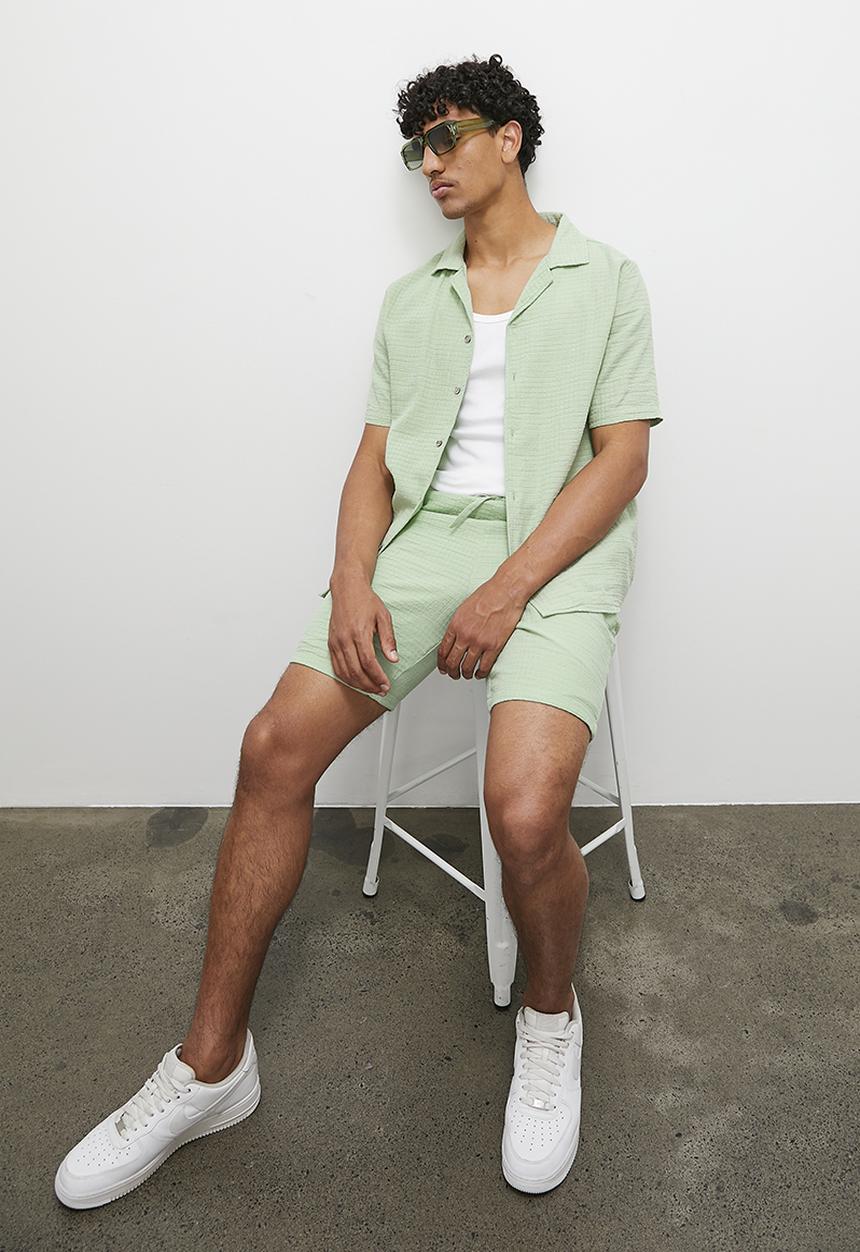 STYLE REPUBLIC - Cheese cloth short sleeve shirt - sage