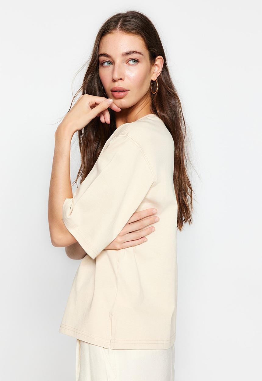 Trendyol - Relaxed tee - beige