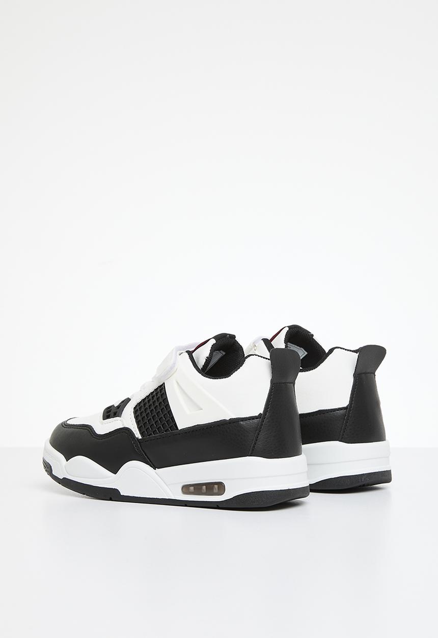 SOVIET - K krypto - white/black
