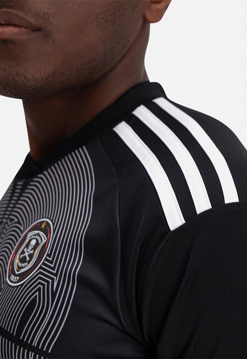 adidas Performance - Orlando Pirates FC 23/24 Home Jersey - black