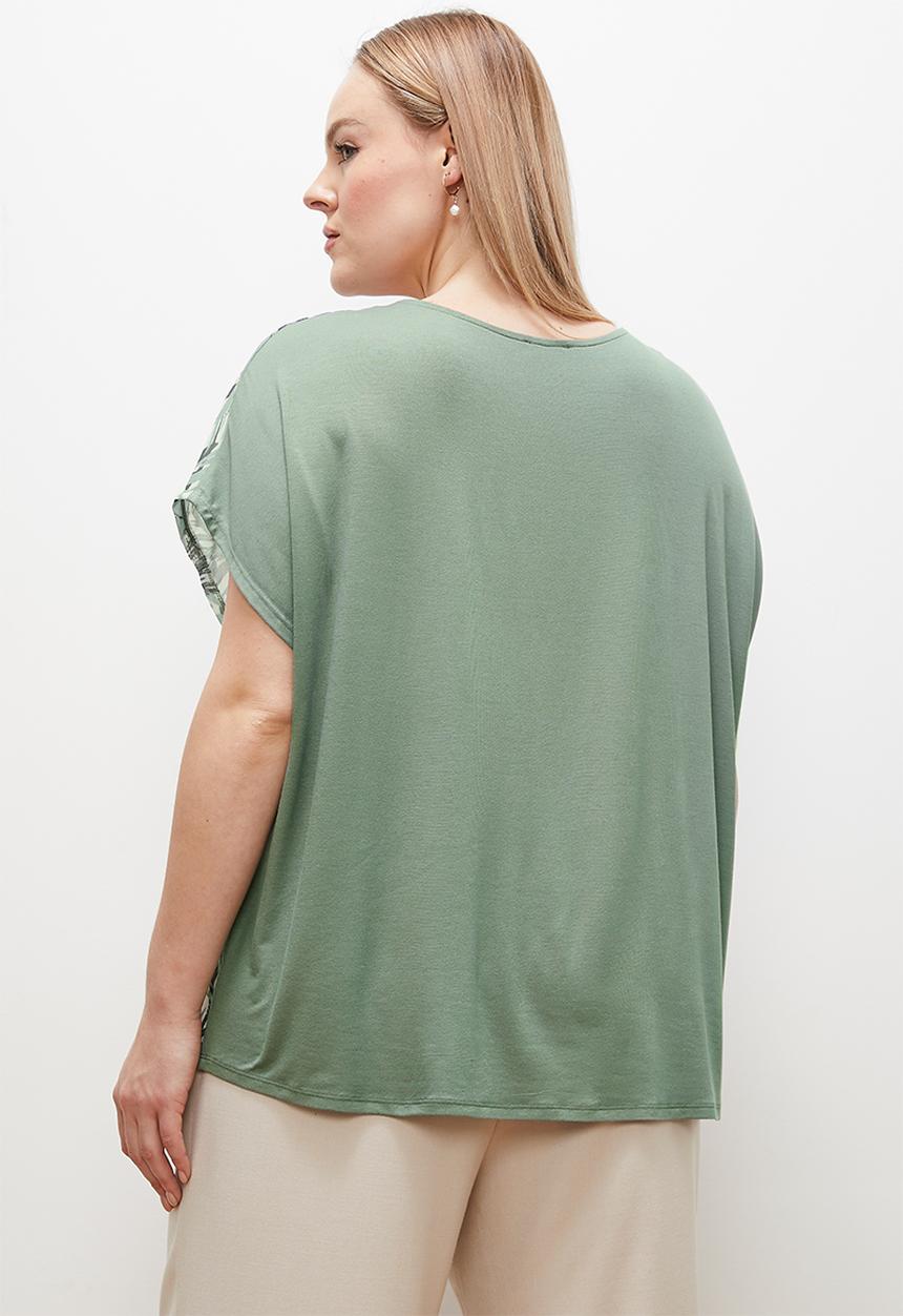 edit - Knit woven combo tee - green