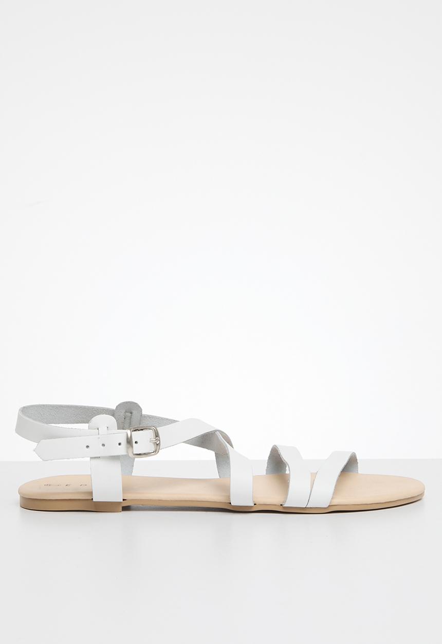 edit - Riley criss cross sandal - white