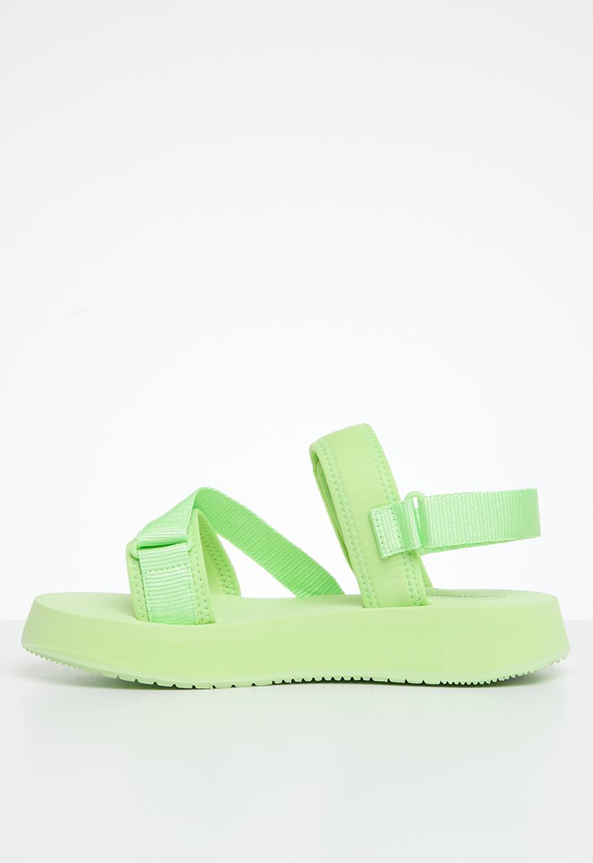 Calvin Klein - Prefresato sandal badge - live mist