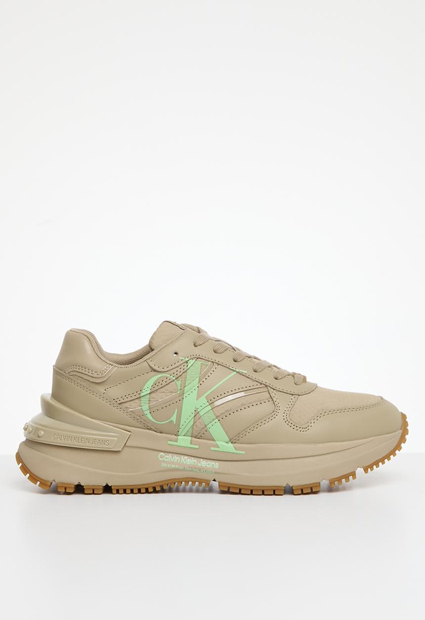 Calvin Klein - Chunky runner over brand wn - travertine & live mist