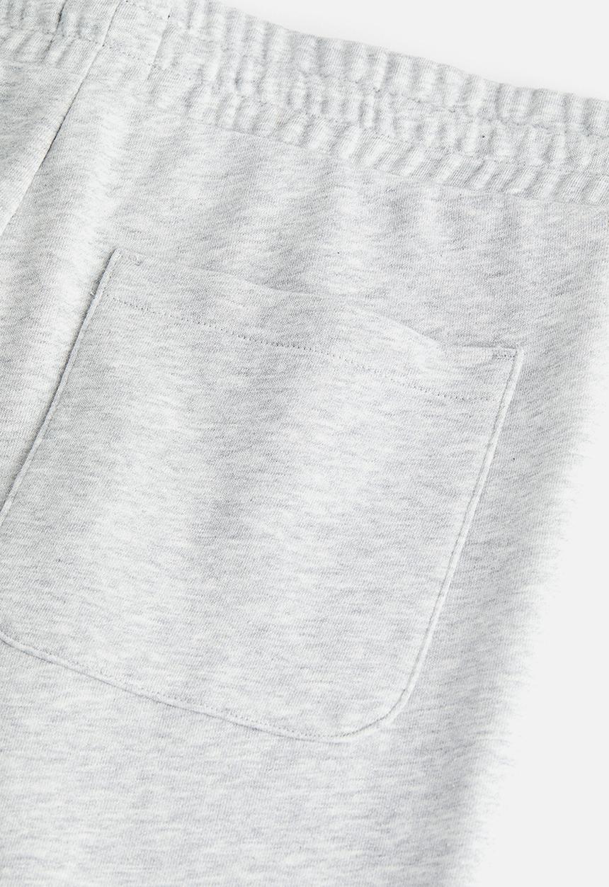 H&M - Regular fit sweatshorts - grey