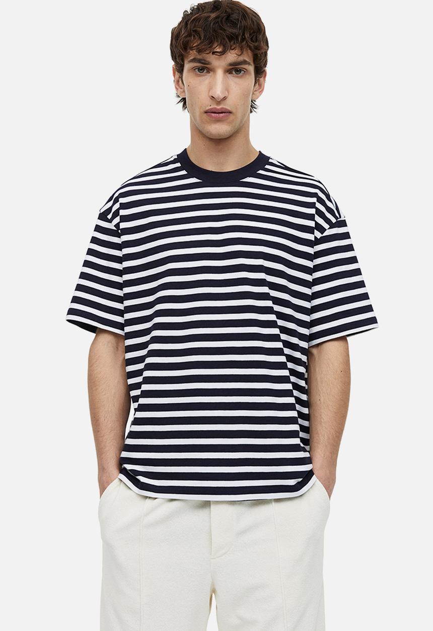 H&M - Relaxed fit cotton t-shirt - navy blue striped
