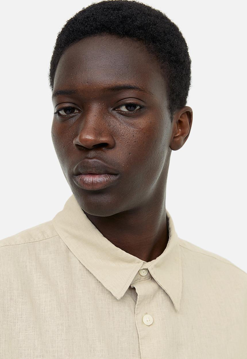 H&M - Relaxed fit short-sleeved linen-blend shirt - beige
