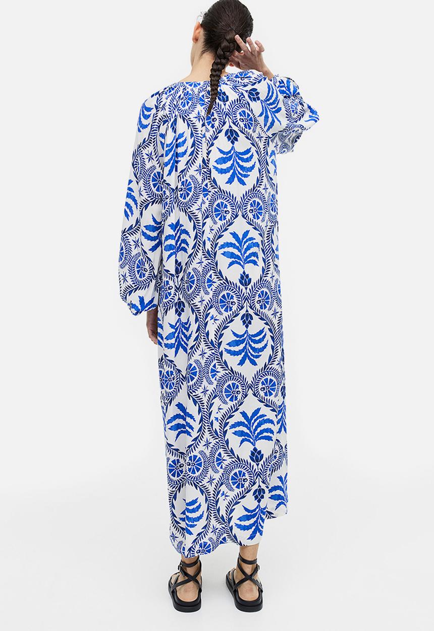 H&M - Oversized maxi dress - white & blue patterned
