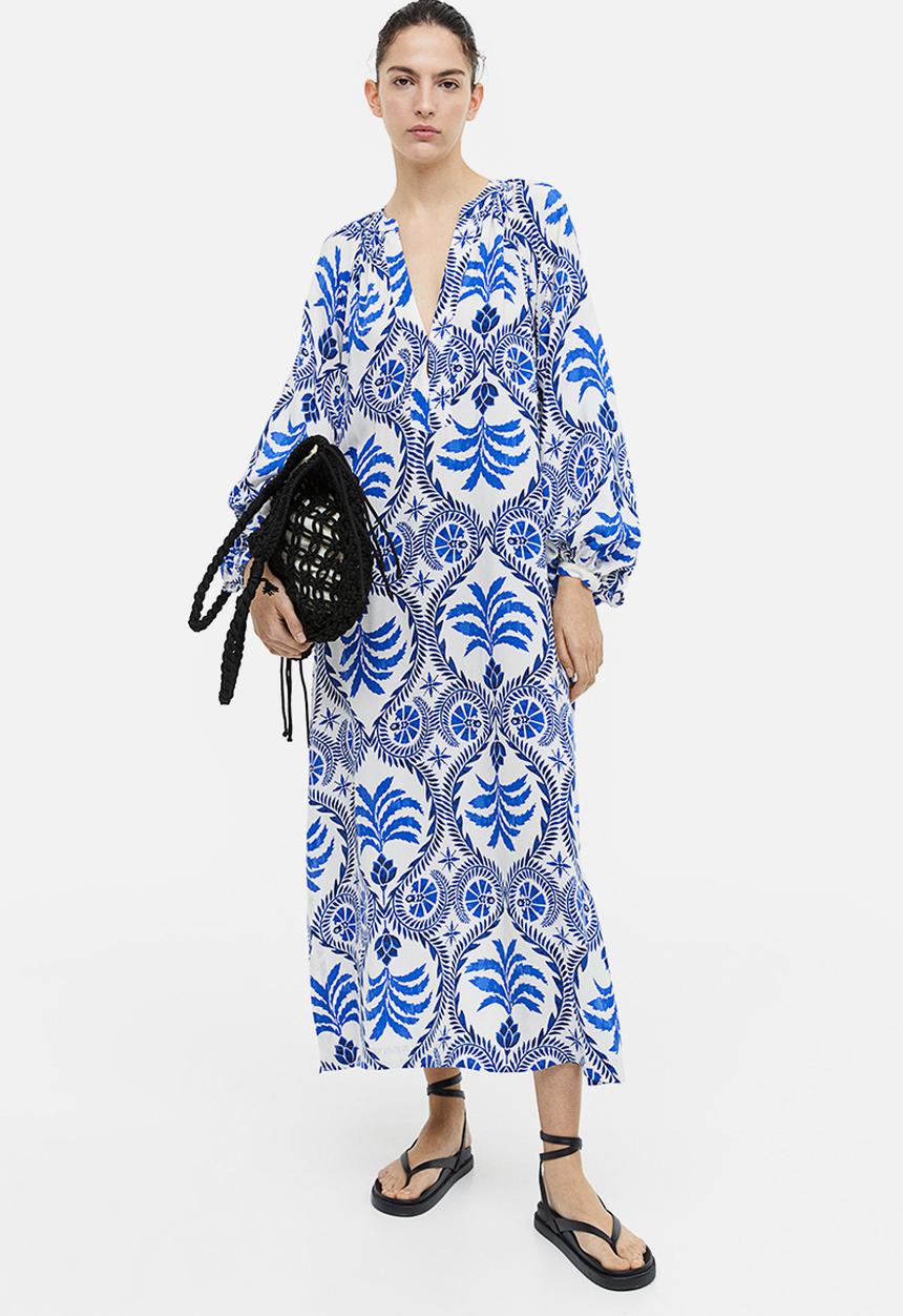 H&M - Oversized maxi dress - white & blue patterned