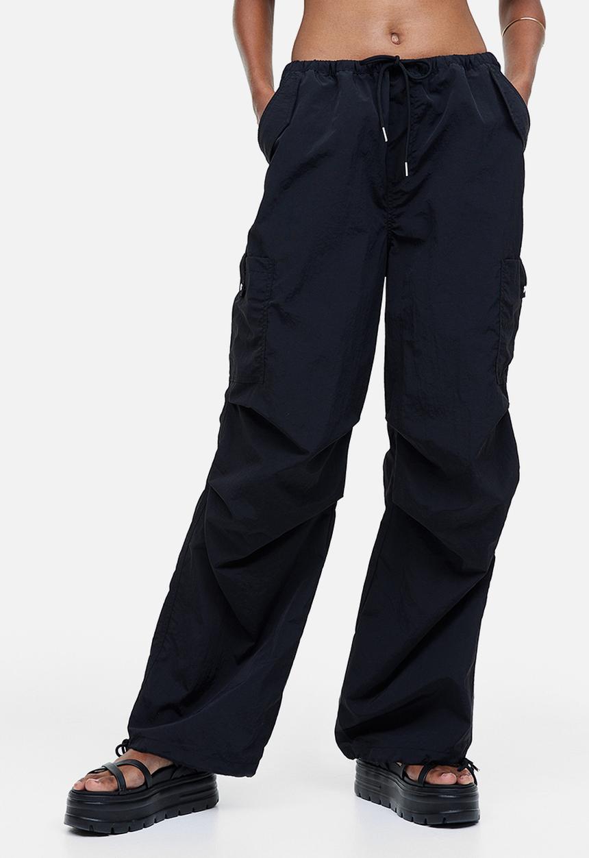 H&M - Nylon parachute trousers - black