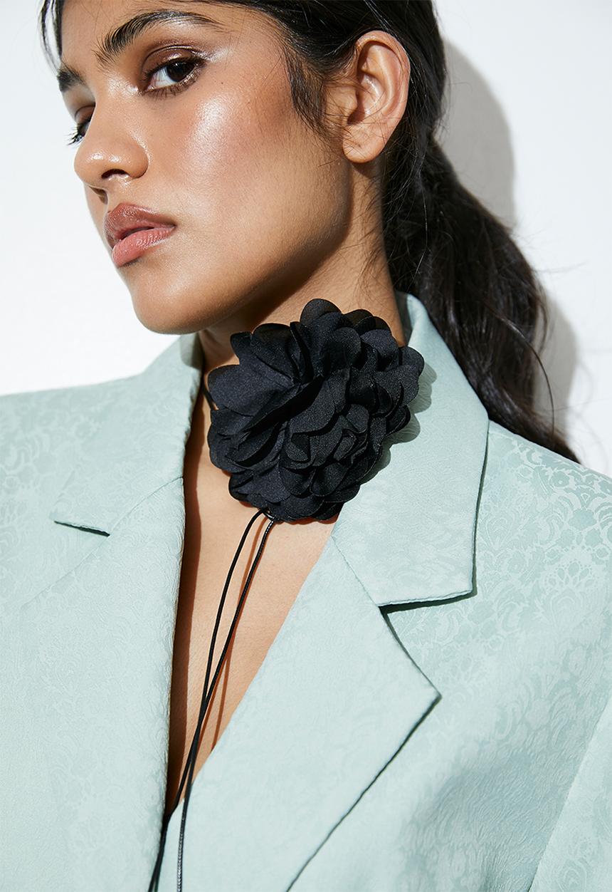 Superbalist - Flower choker - black