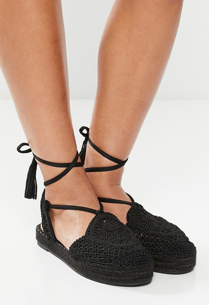Viabeach - Ivory 10 Espadrille - Black