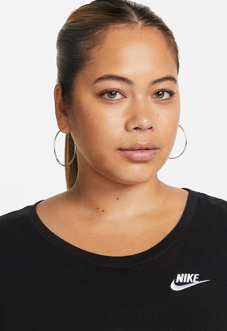 Nike - Plus w nsw tee club - black